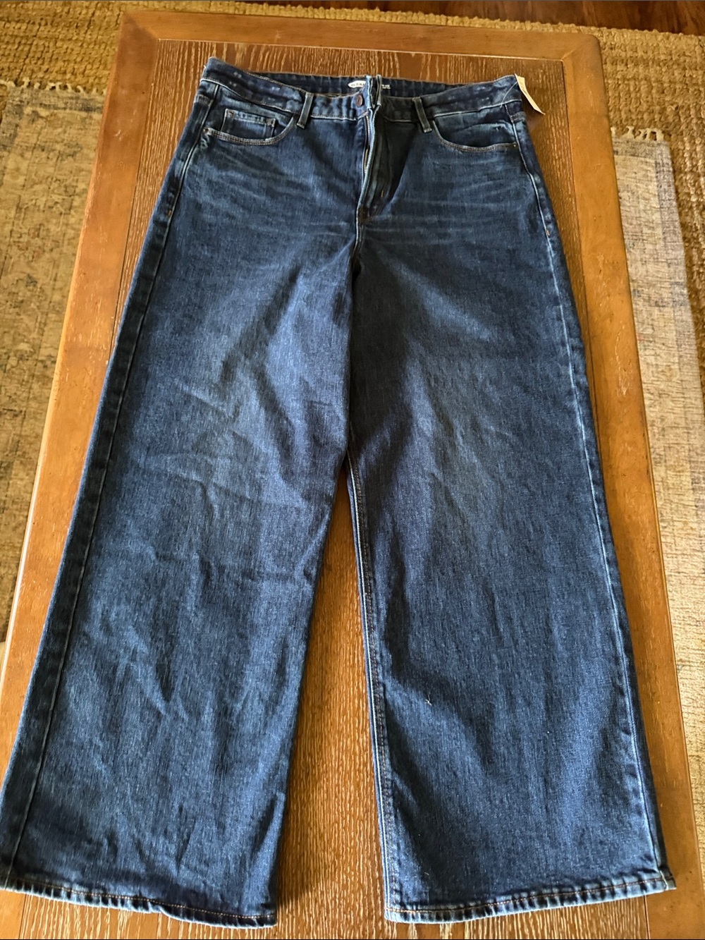 Old Navy Wide-Leg Jeans in Dark Blue Wash